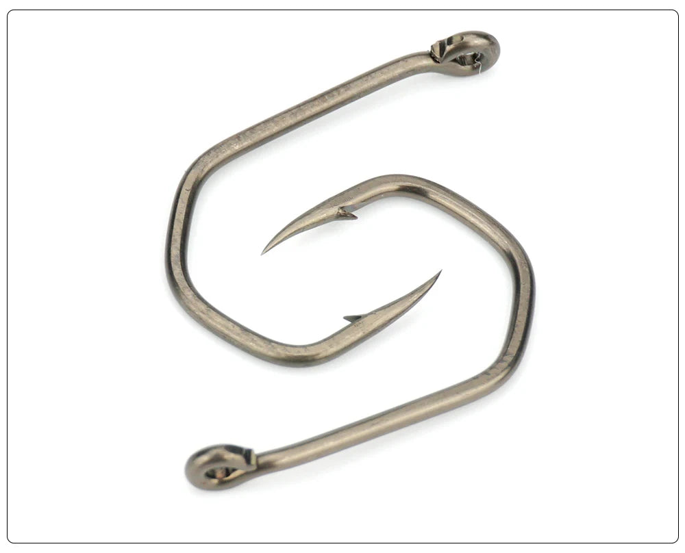 Hirisi 50pcs Carp Fishing Hooks Barbed Pinpoint Claw Hooks PTFE Coating High Carbon Stainless Steel Eyed Fish Hooks 8019