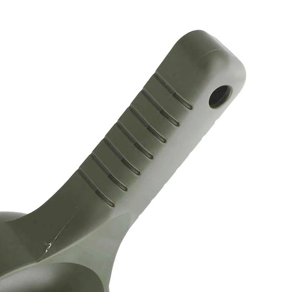 1pcs Bait Scoop Baiting Throwing Spoon Carp Fishing Shovel Fishing Tool For Feeding Particles Bonito Carp