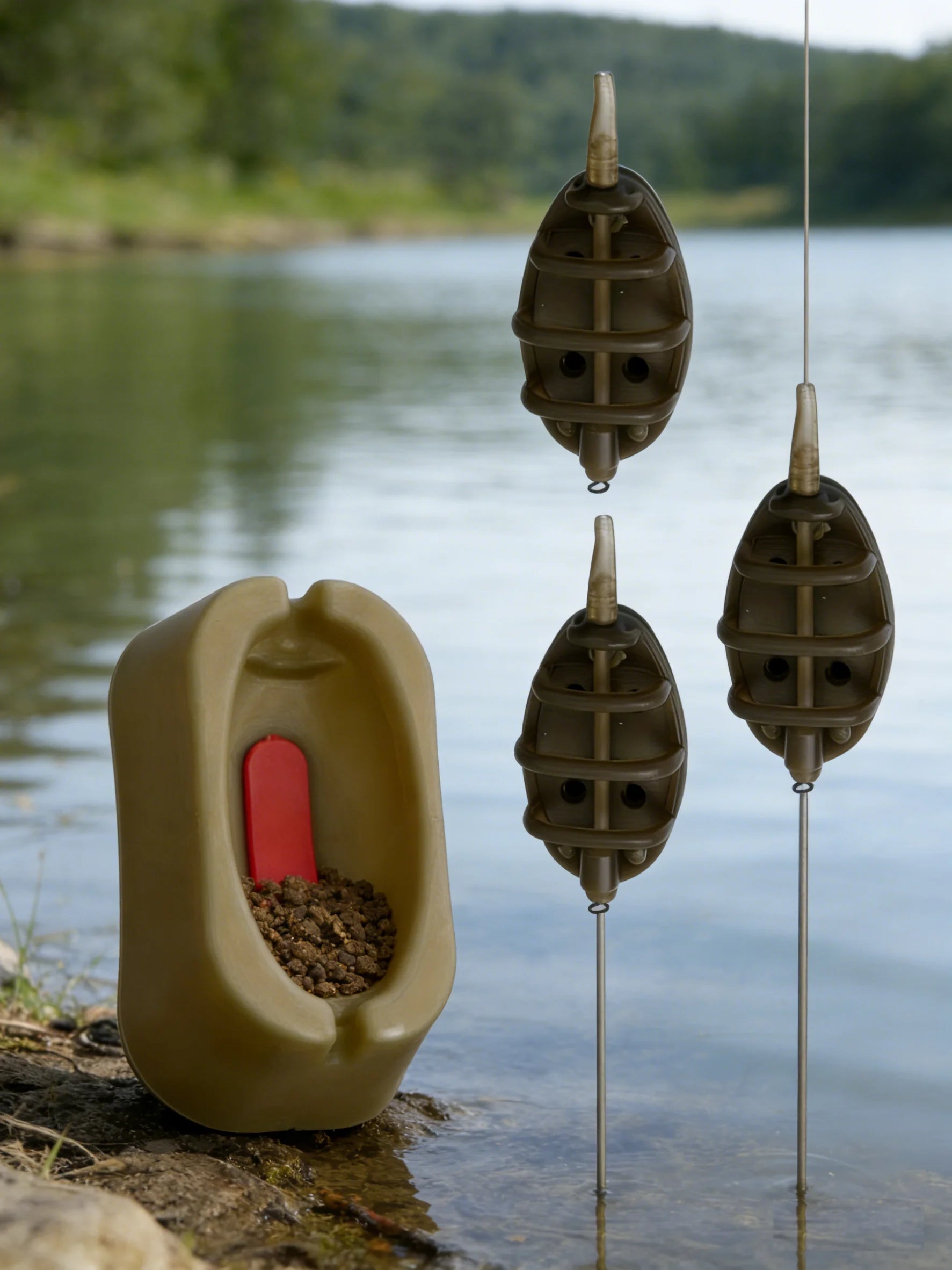 Feeder Fishing Rig for Carp with Bait Holder & Long Casting Spod, Fishing Tackle Accessories