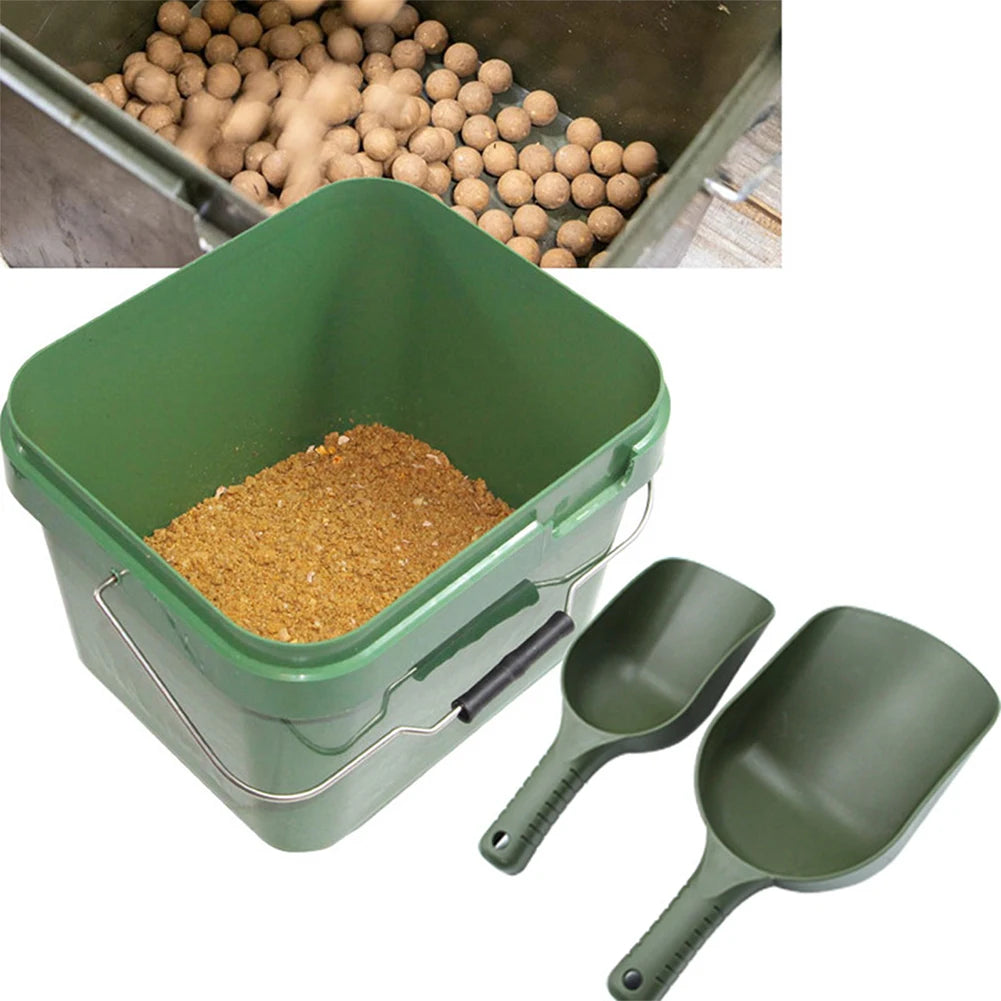 1pcs Bait Scoop Baiting Throwing Spoon Carp Fishing Shovel Fishing Tool For Feeding Particles Bonito Carp